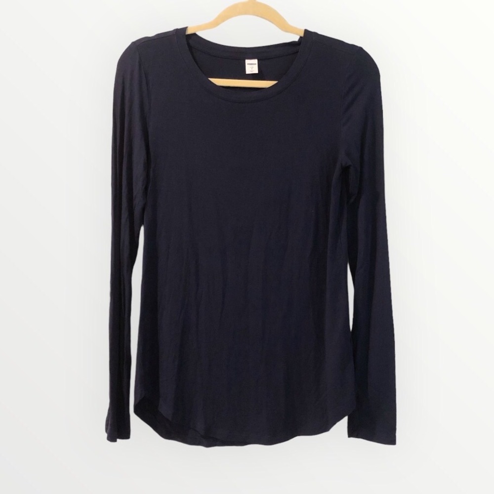Old Navy luxe fabric long sleeve t shirt